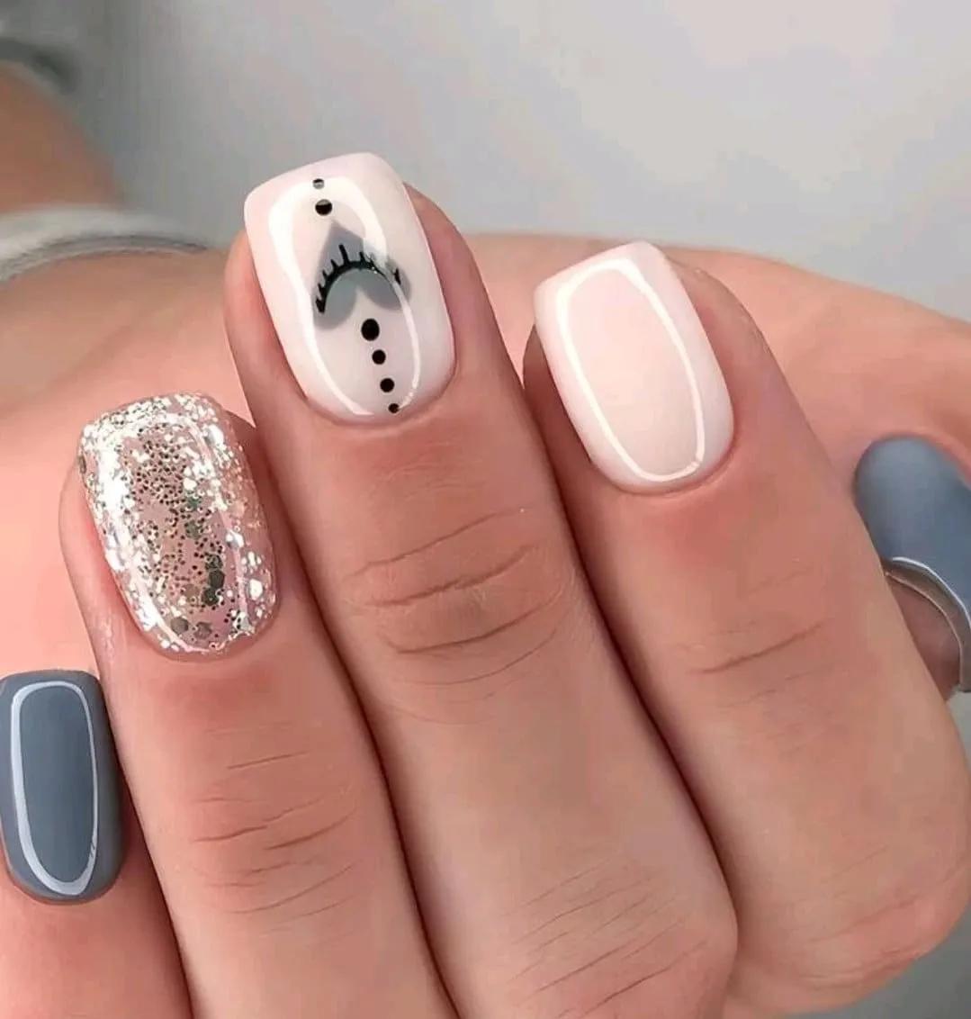 Beauty - Nails - grey