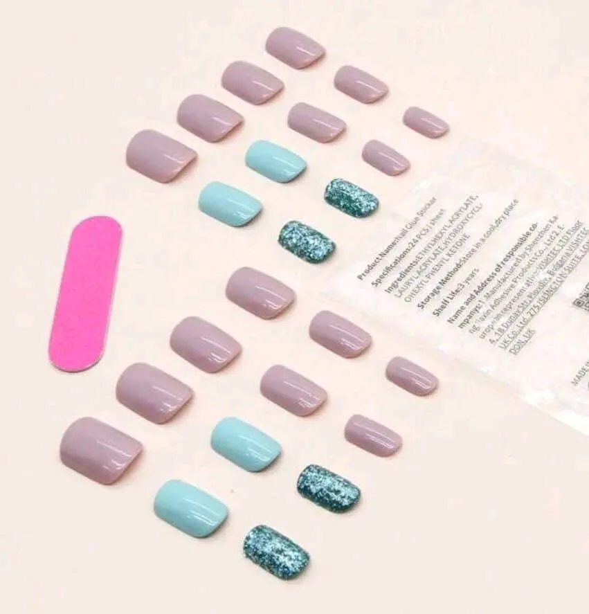 Beauty - Nails - short - blue pink glitter