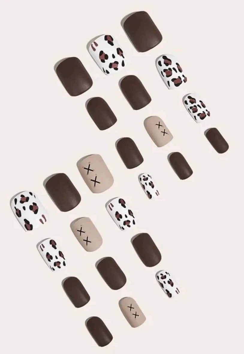 Beauty - Nails - short - browns