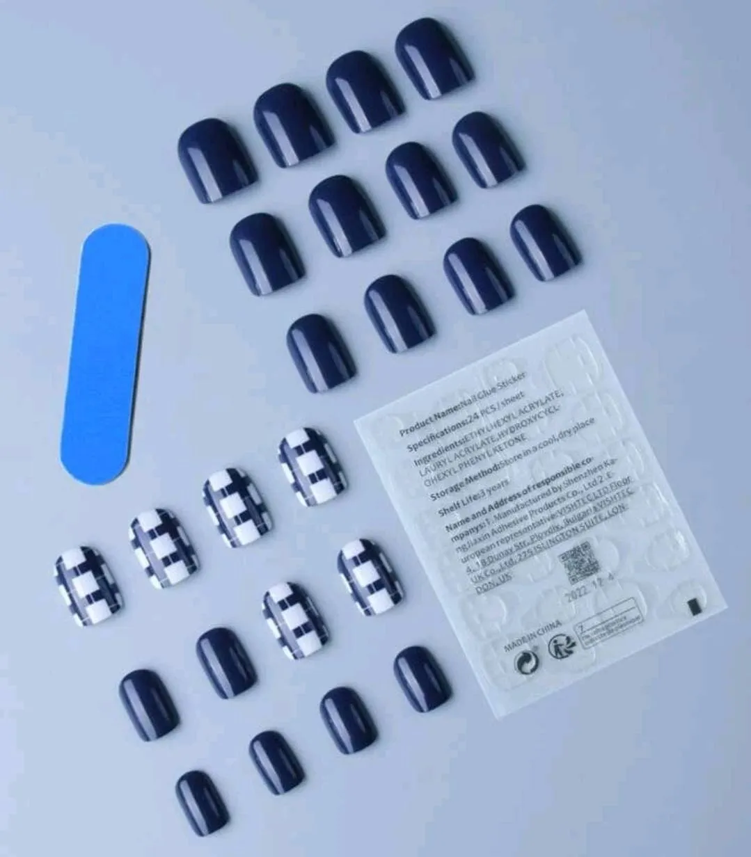 Beauty - Nails - short - navy blue