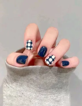 Beauty - Nails - short - navy blue