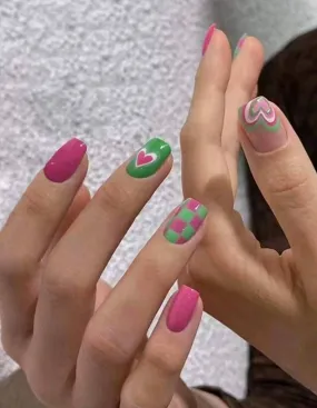 Beauty - Nails - short - pink green heart