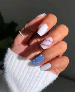 Beauty - Press on Nails - square - blue glitter