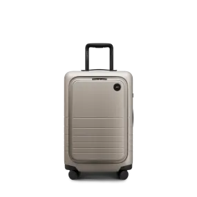 Carry-On Pro Plus
