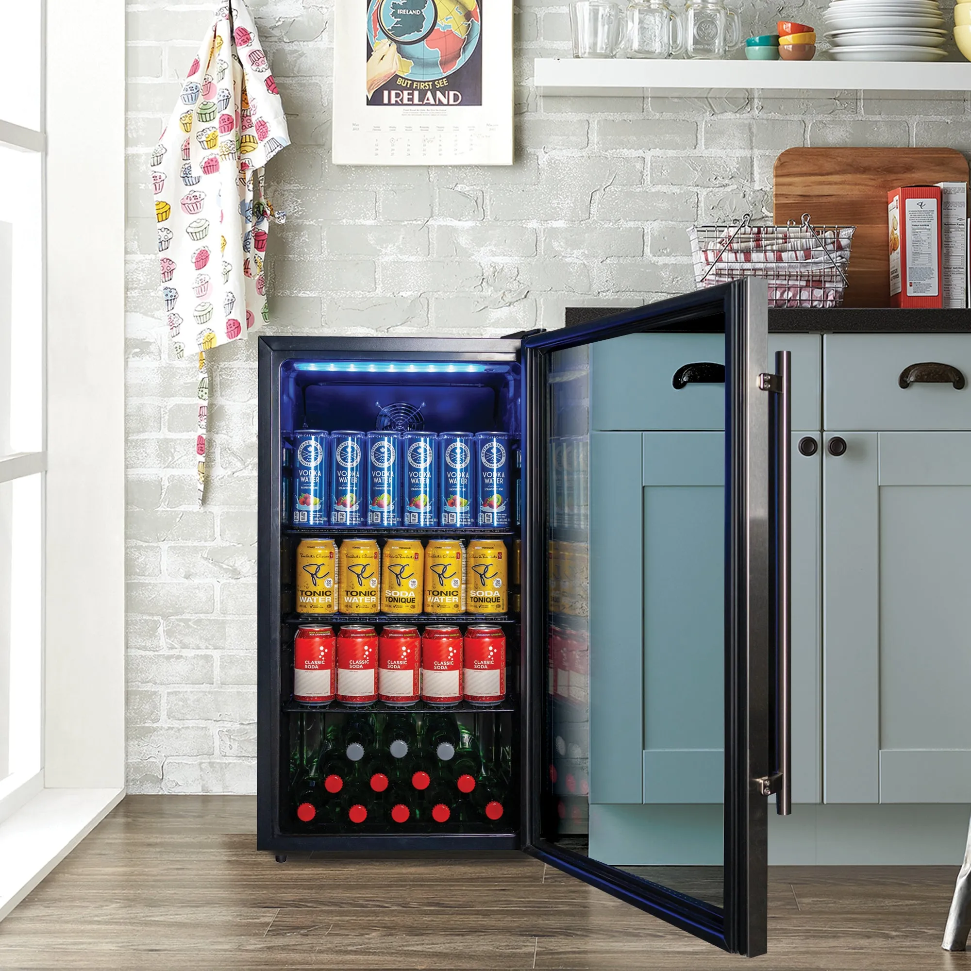 Danby - 17.5 Inch 3.1 cu. ft Beverage Centre Refrigerator in Stainless - DBC117A2BSSDD-6