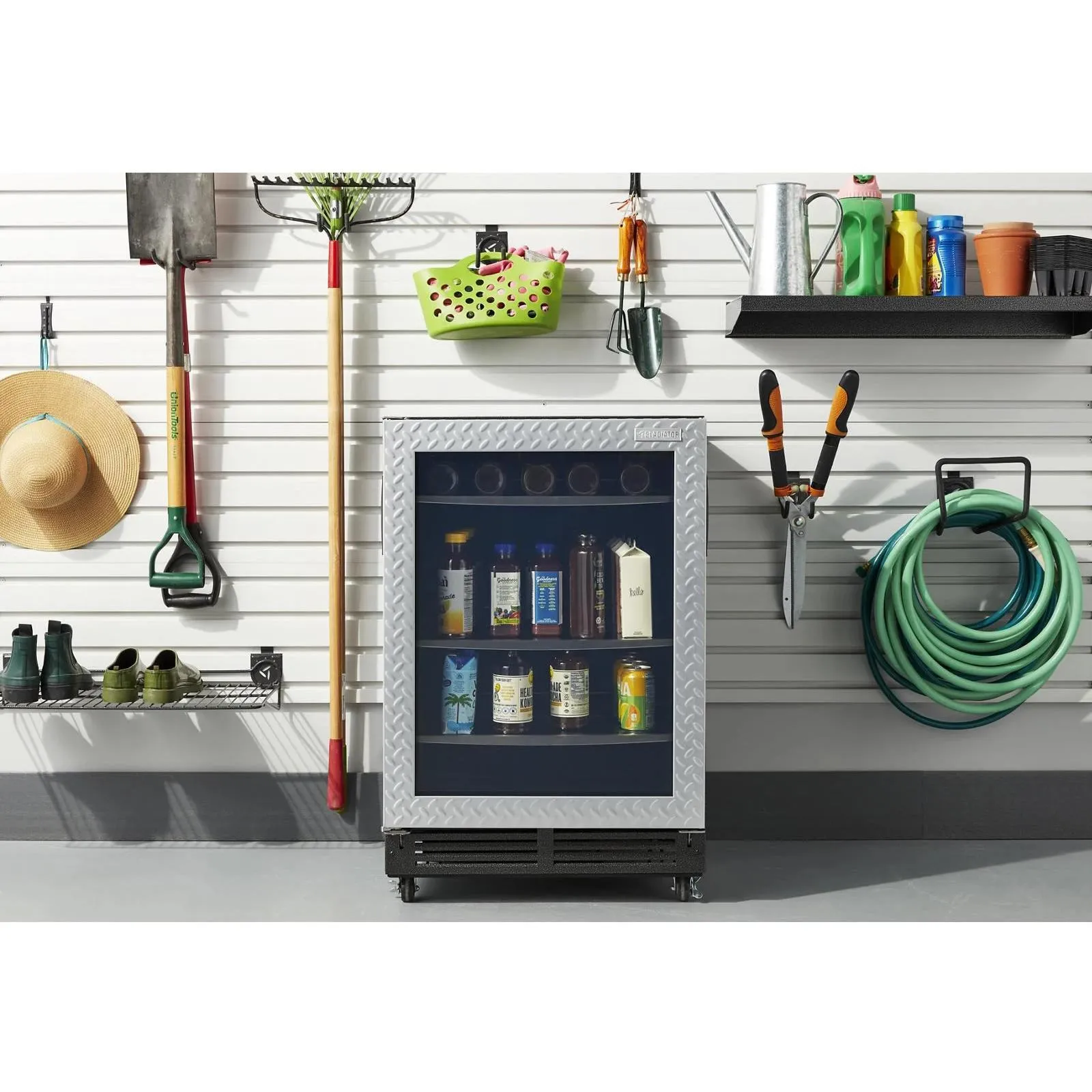 Gladiator Garageworks Freestanding Beverage Center GABC05FDKG