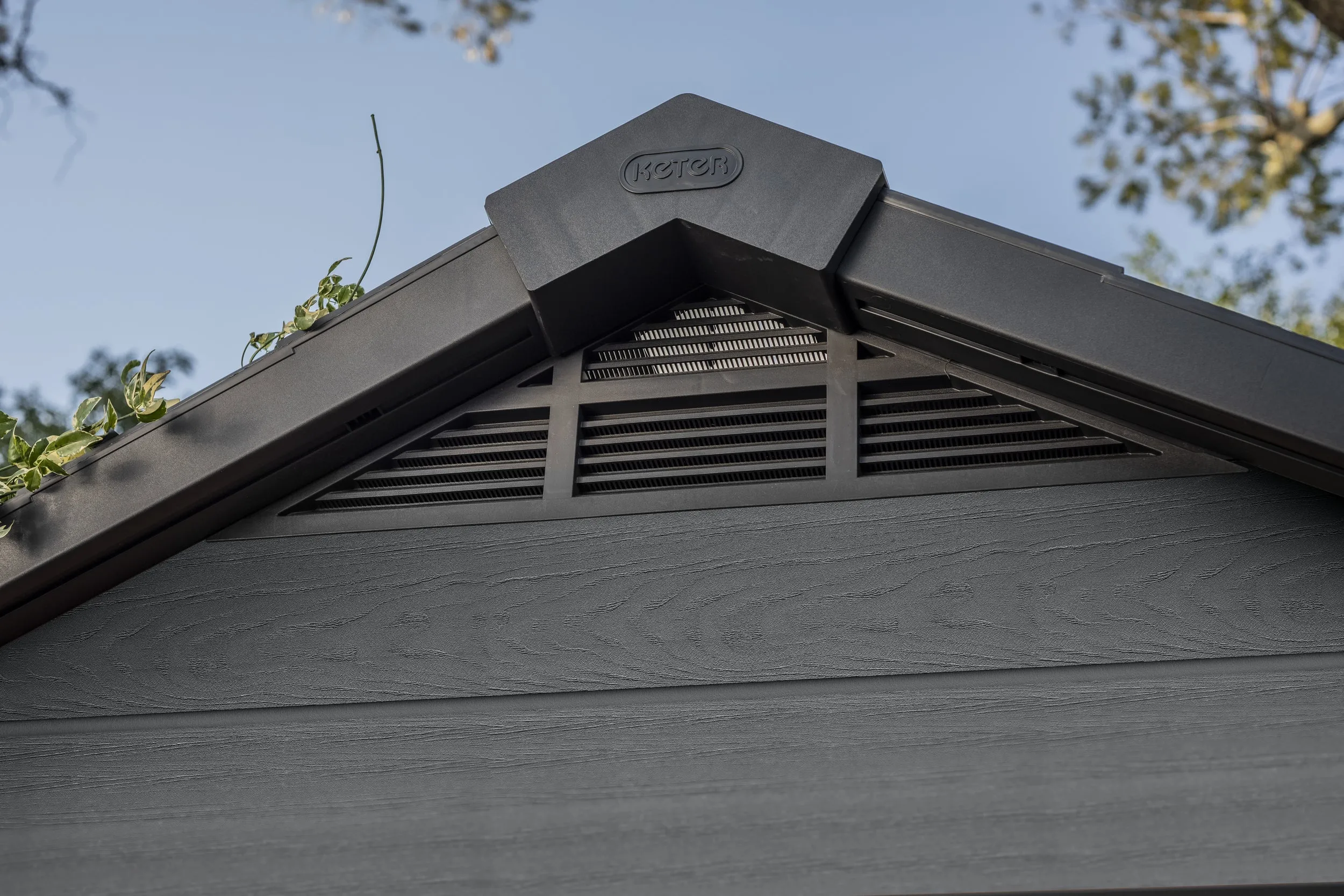 Keter Newton 759 Garden Shed