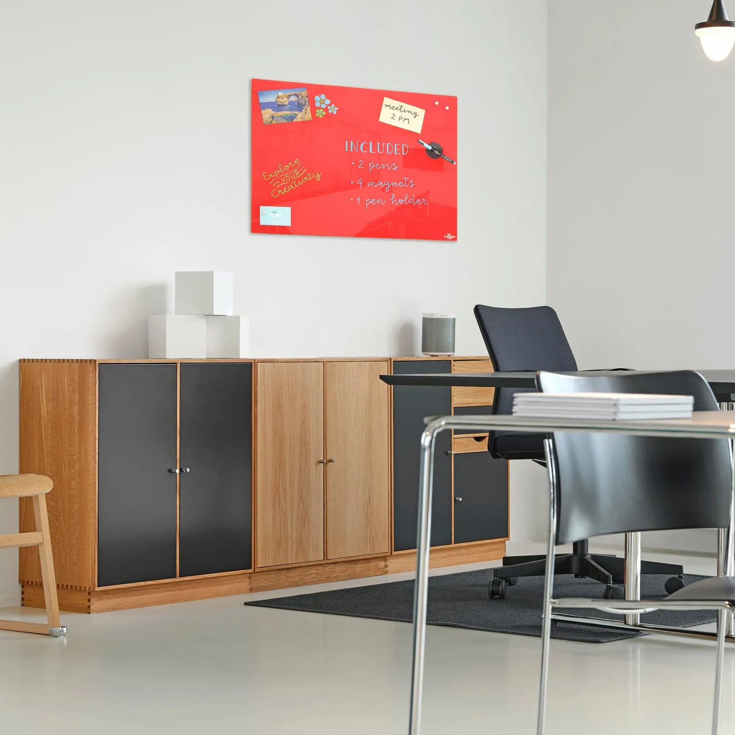 Magnetic Glass Board - 60 x 45cm - Red