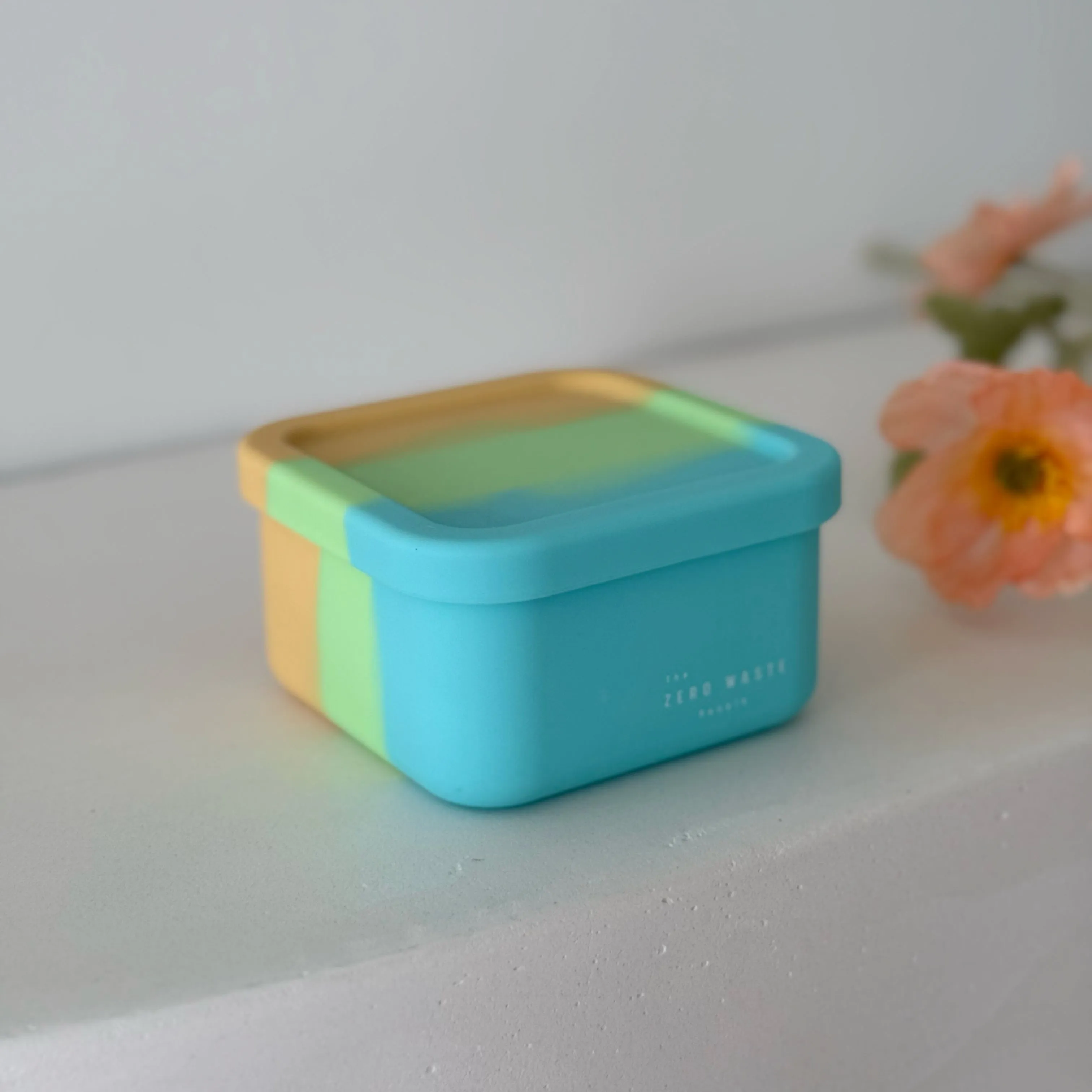 Splice Snack Container