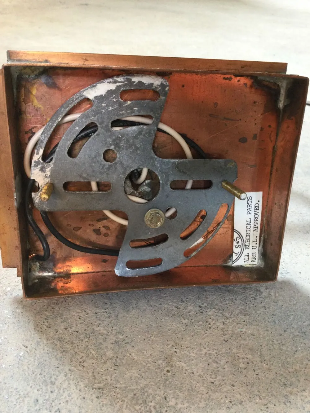 Super Stone Designs Copper Wall Sconce, Western Style