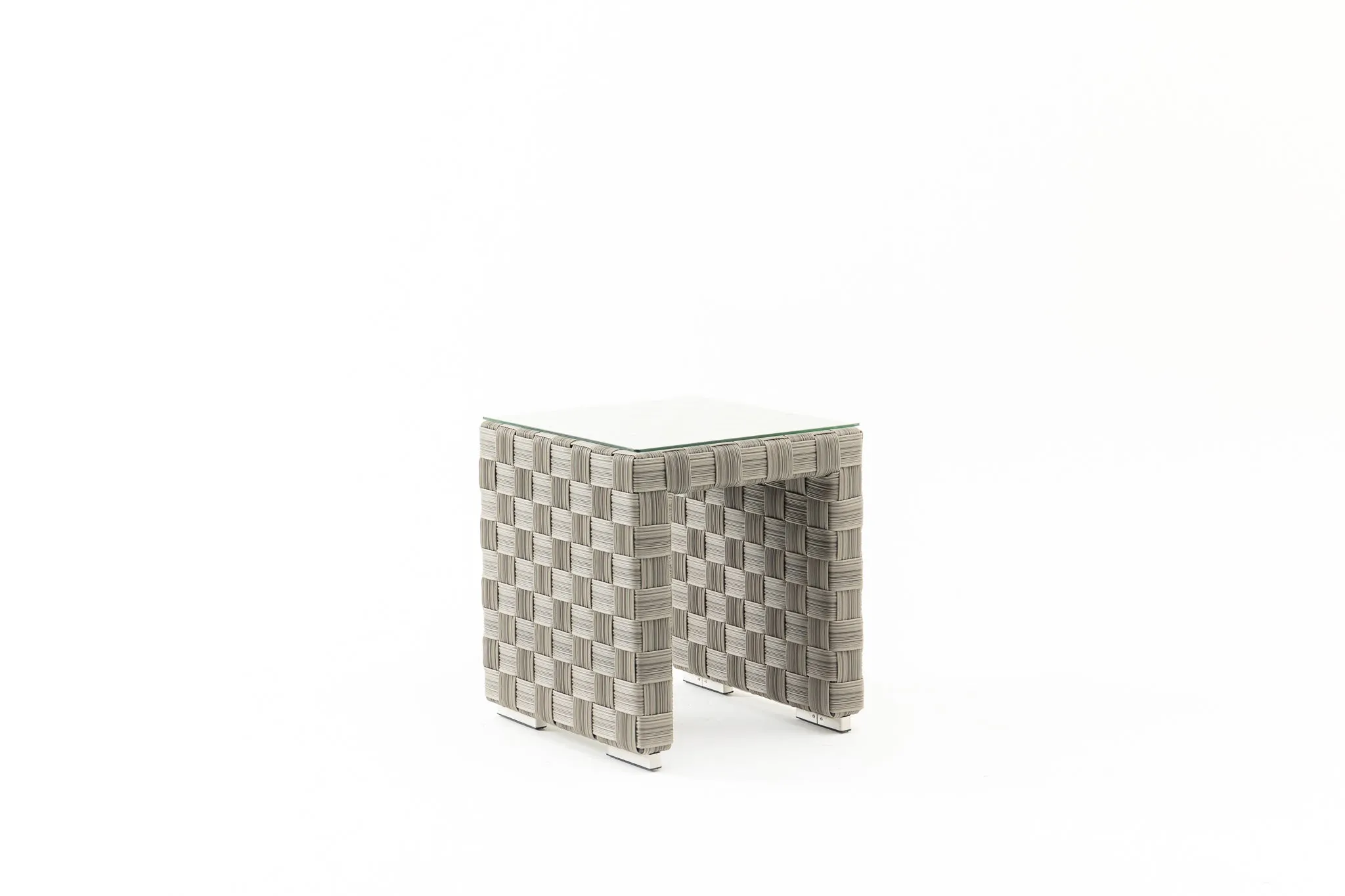 TAVORO Outdoor Lounge Set (Avail End October 2024)