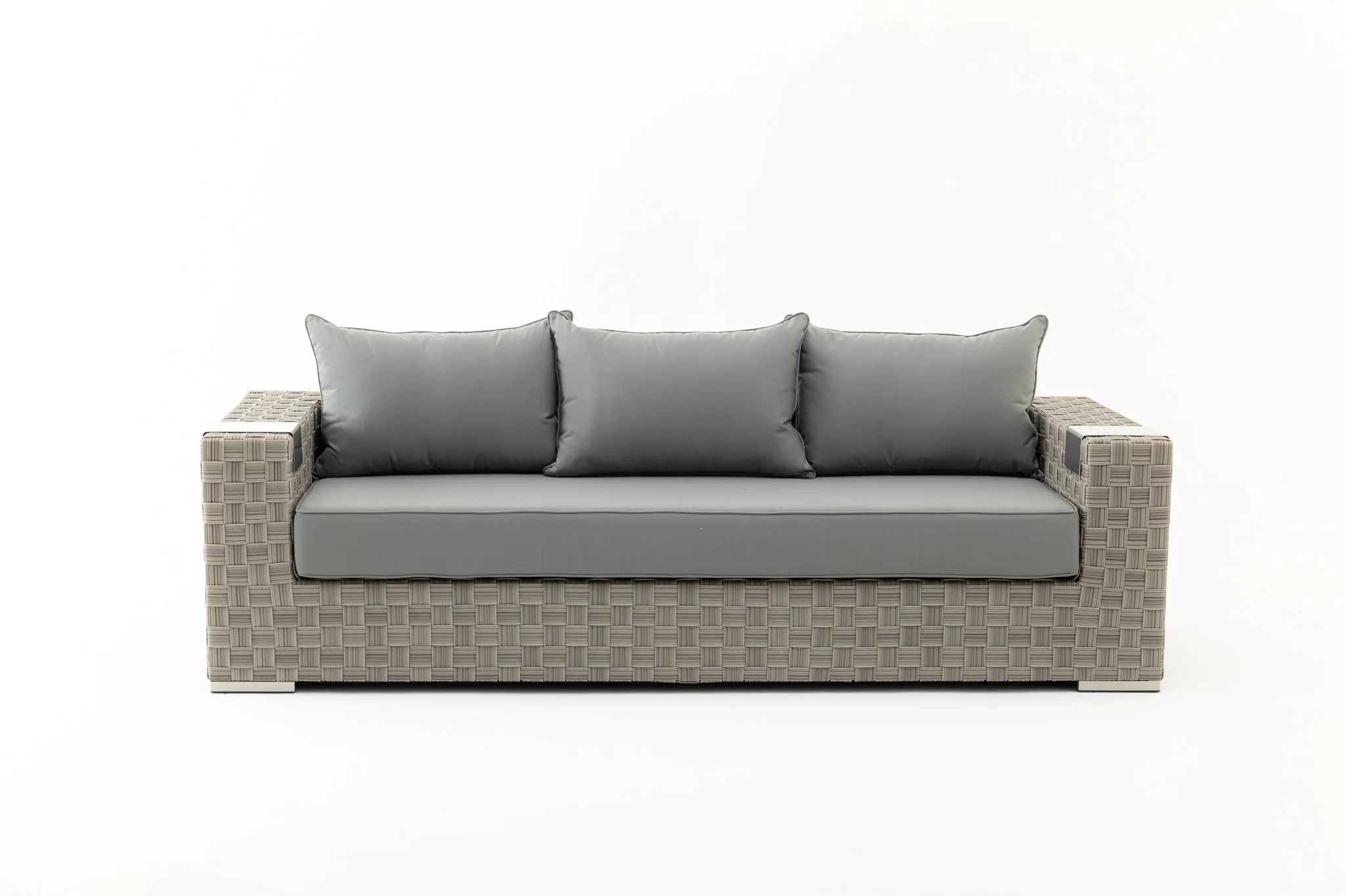 TAVORO Outdoor Lounge Set (Avail End October 2024)