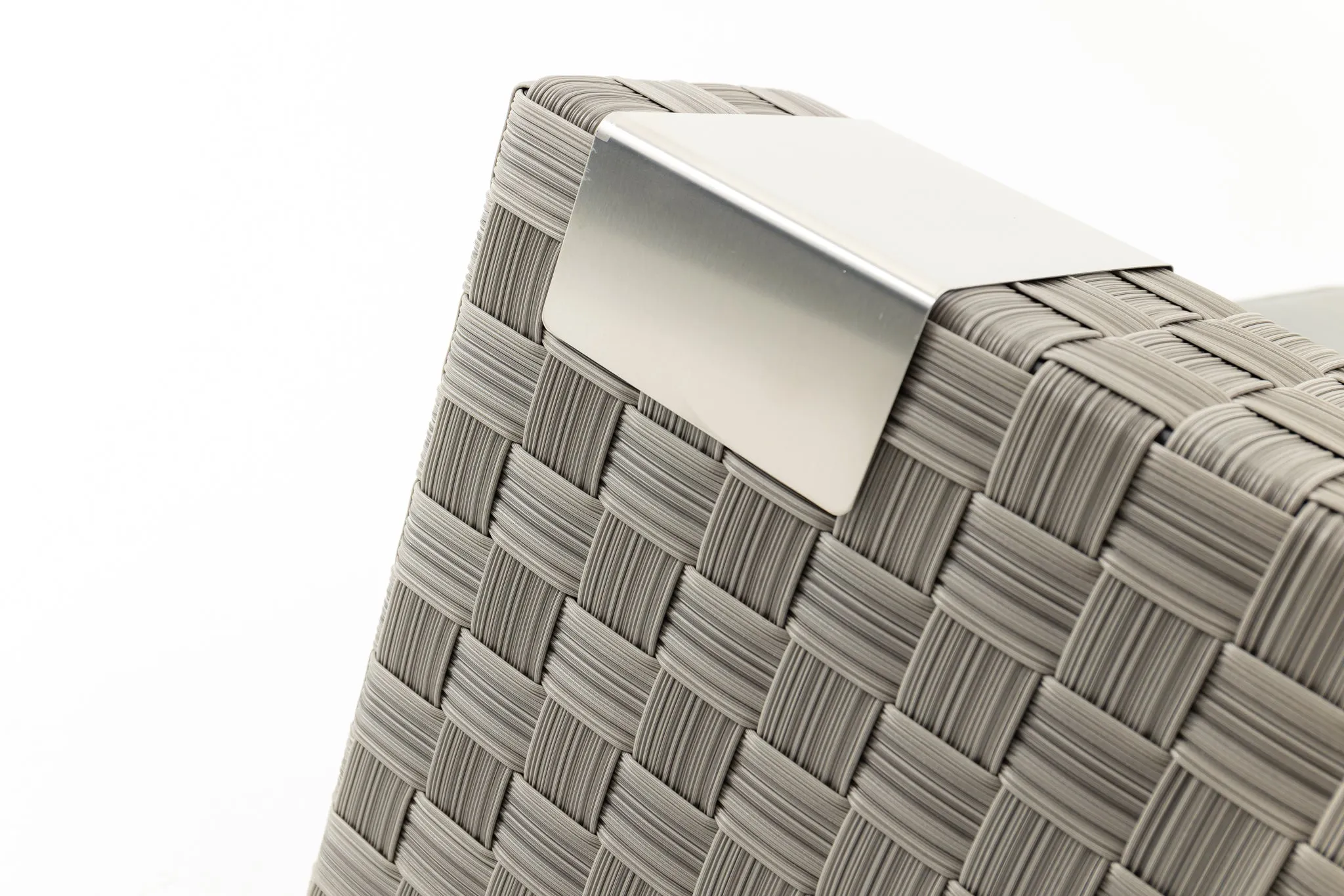 TAVORO Outdoor Lounge Set (Avail End October 2024)
