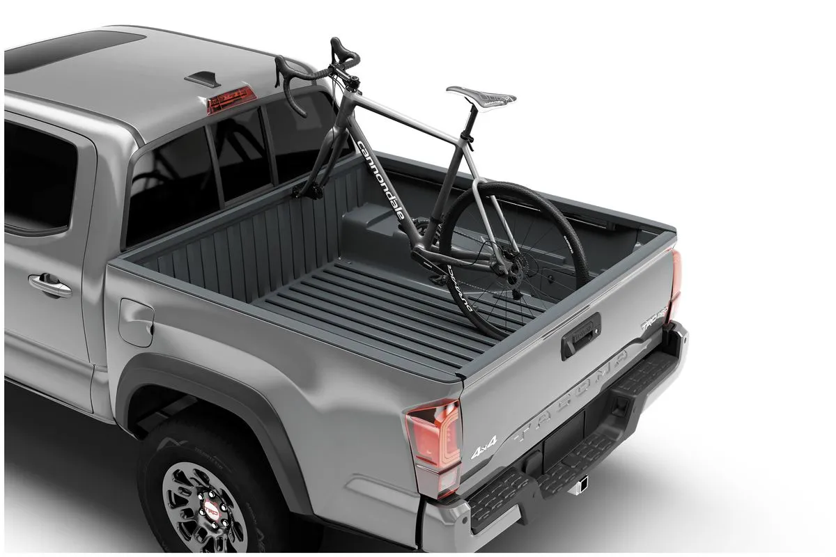 Thule Low-Rider Pro Trunk Bed Bike Carrier