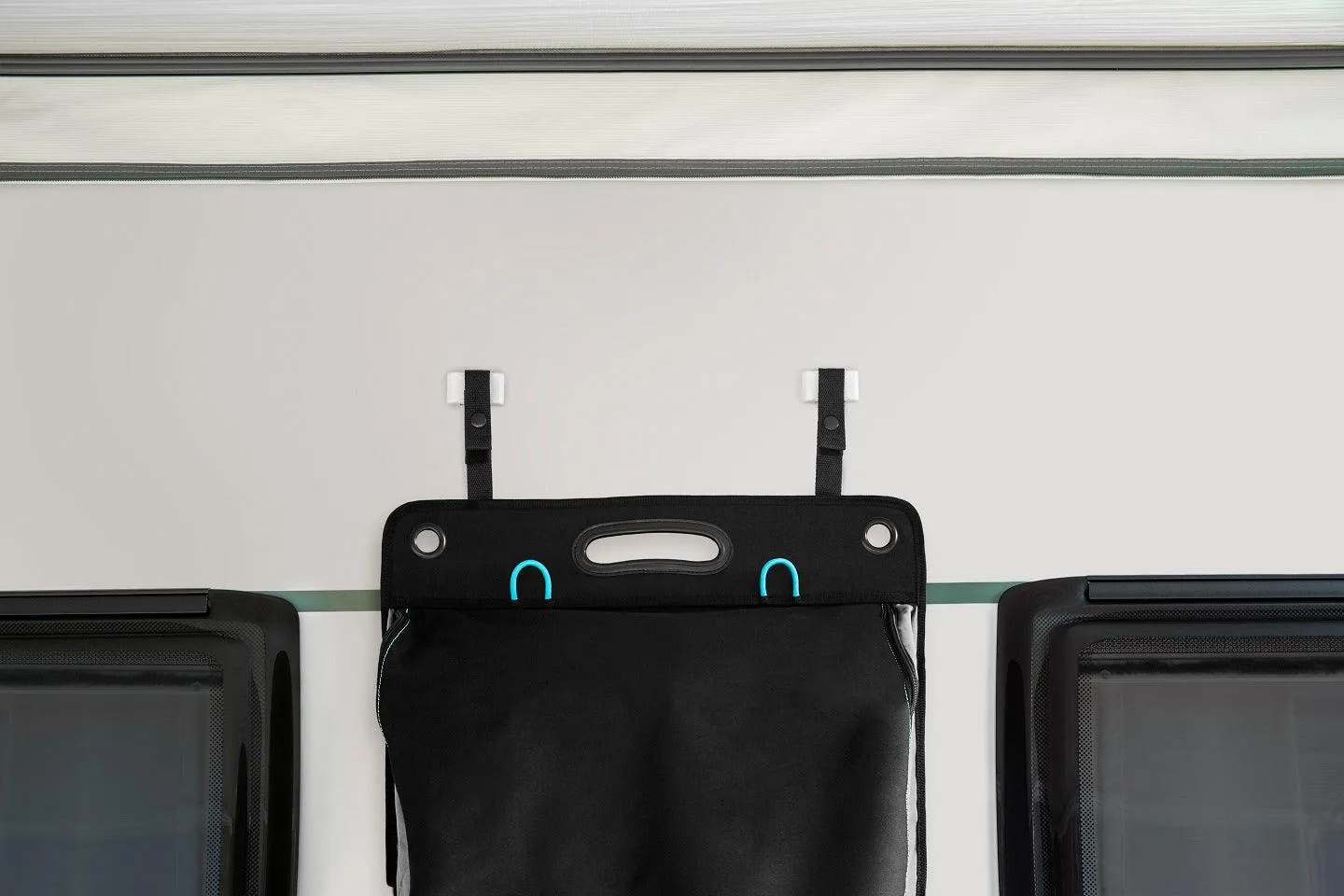 Thule Smart RV Strap Kit