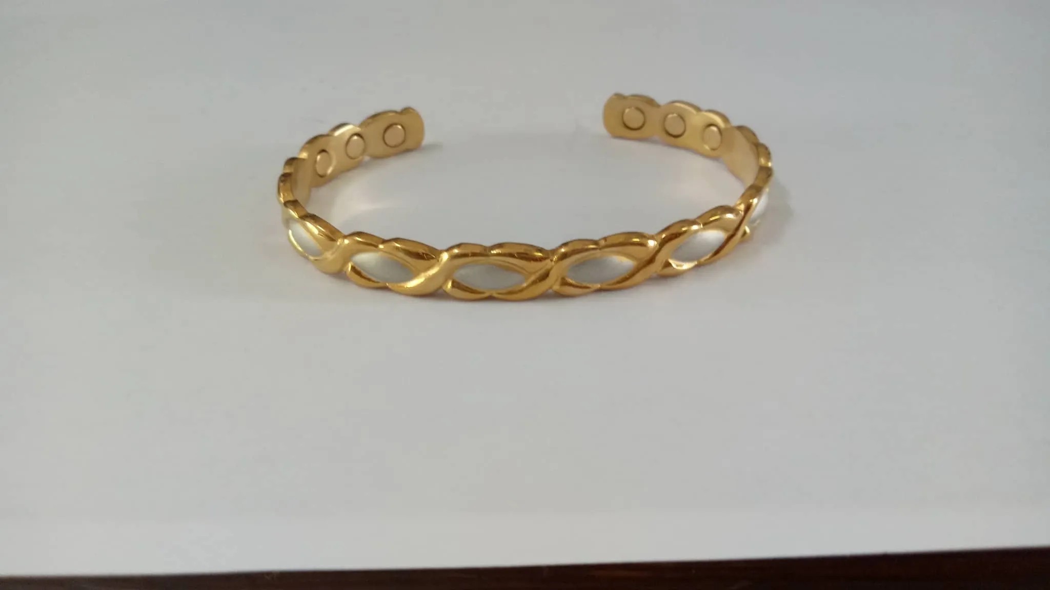 TOP QUALITY LADIES (SILVER/GOLD Color) OXO MAGNETIC COPPER BANGLE ARTHRITIS RELIEF AJMB